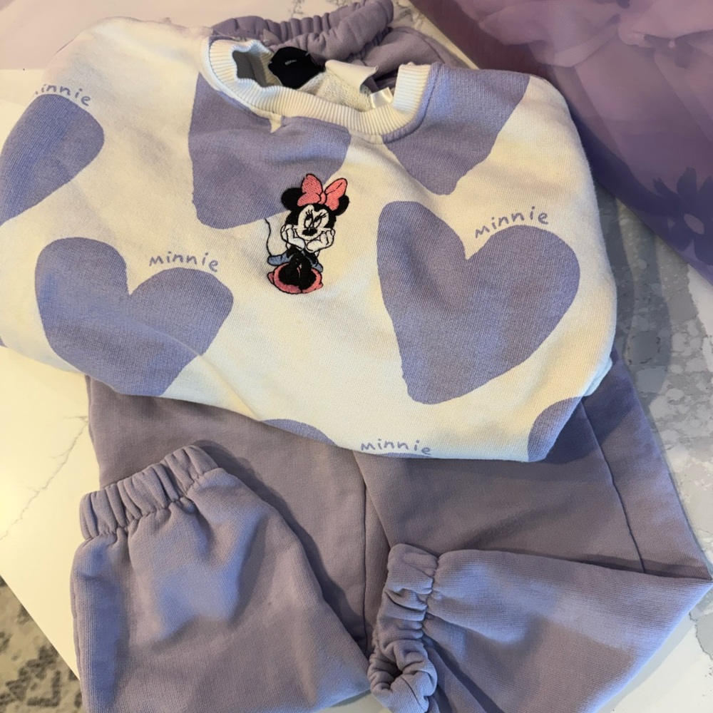 Minnie Mouse Lavender Heart Sweatshirt Set